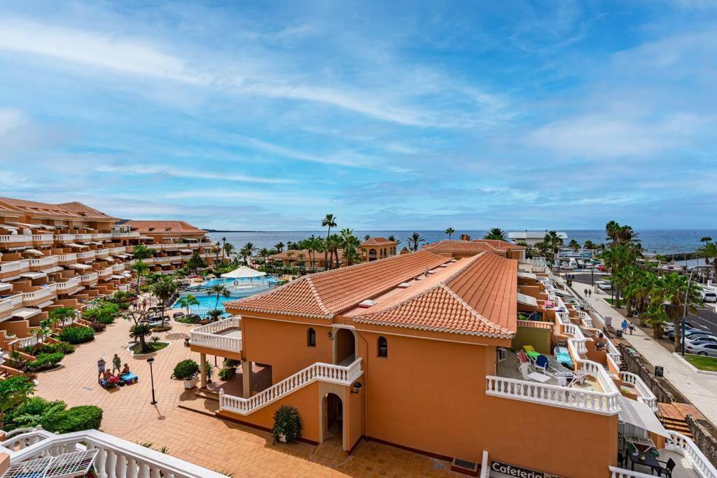 Royal Garden - 2 Bedroom Playa de las Américas Dış mekan fotoğraf